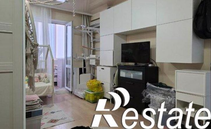 2-комн квартира проспект Чекистов, 27,  д. 27