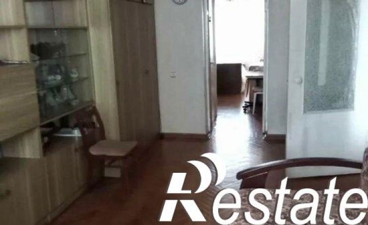 2-комн квартира улица Вишняковой, 69,  д. 69