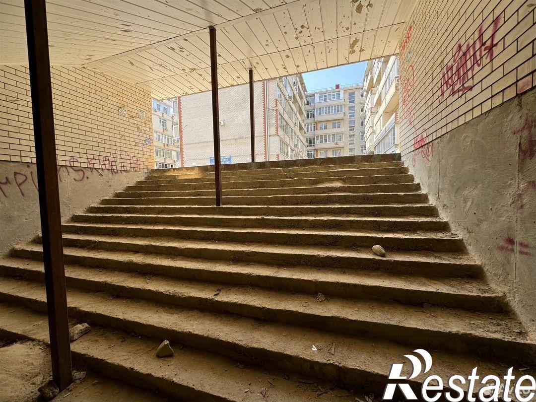 Купить торговое помещение за 8 719 500 рублей на улица Куликова Поля, 17