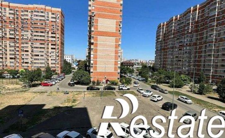 3-комн квартира улица Калинина, 350/5,  д. 350/5