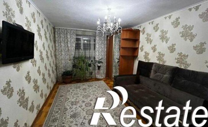 2-комн квартира проспект Чекистов, 33/1,  д. 33/1
