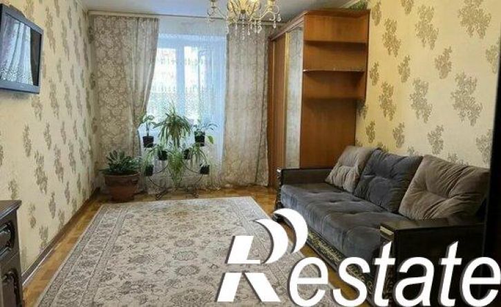 2-комн квартира проспект Чекистов, 33/1,  д. 33/1