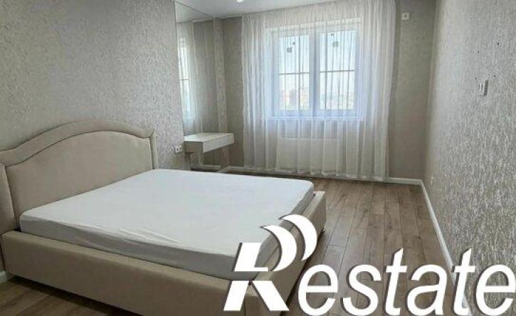 2-комн квартира улица Снесарева, 10 к2,  д. 10 к2