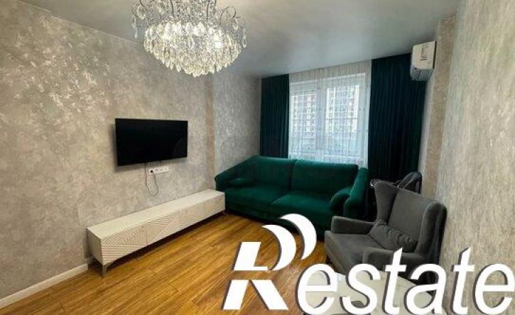 3-комн квартира улица Цезаря Куникова, 24 к1,  д. 24 к1