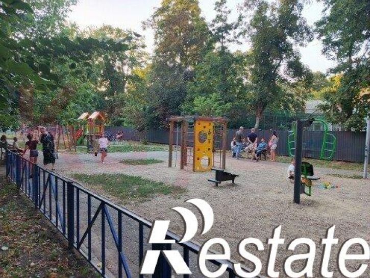 3-комн квартира Сормовская ул.