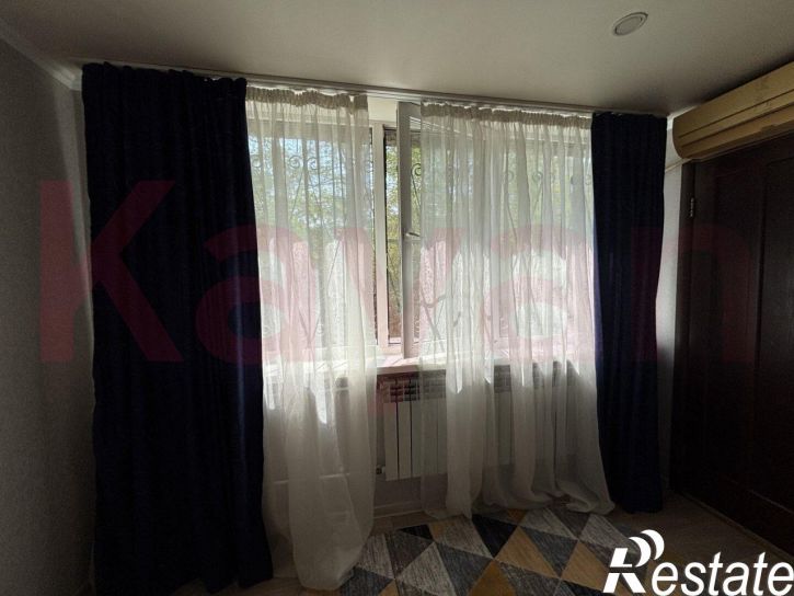 2-комн квартира им. 70-летия Октября ул.
