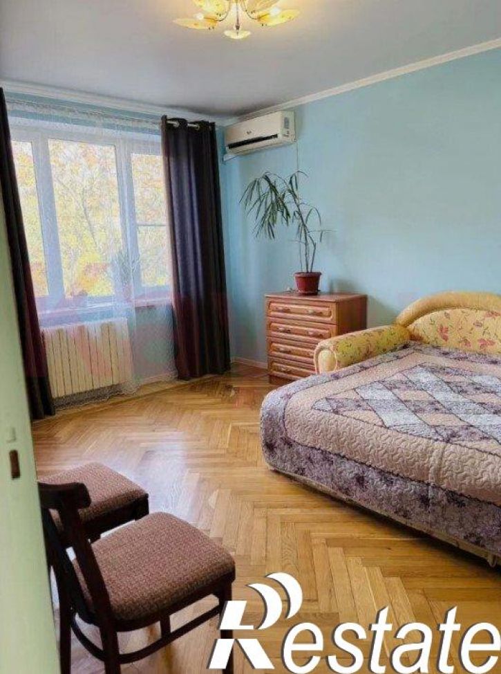 3-комн квартира Заводская ул.