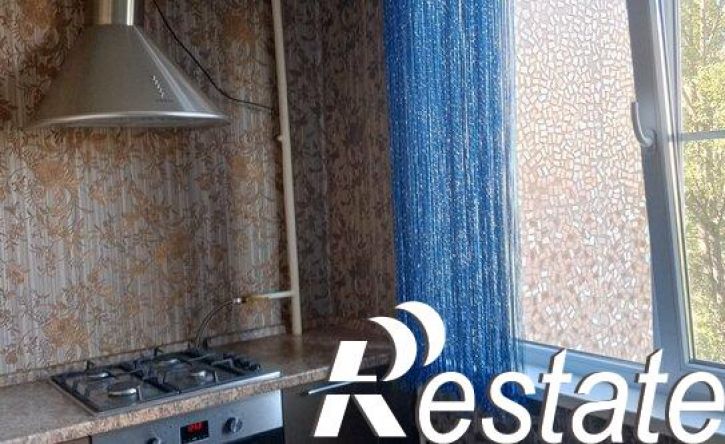3-комн квартира проспект Чекистов, 16,  д. 16