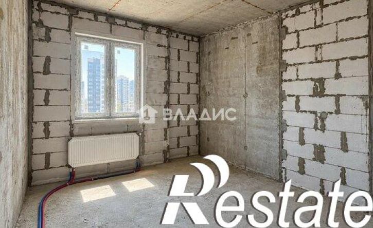 2-комн квартира Уральская улица, 100,  д. 100