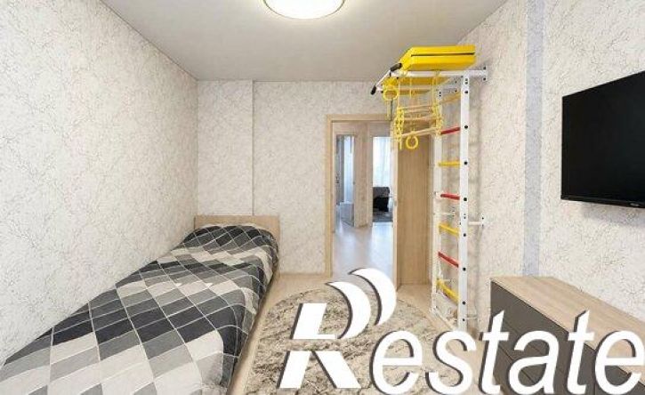 3-комн квартира улица Цезаря Куникова, 35,  д. 35