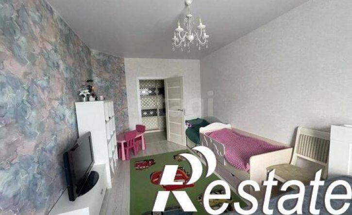 2-комн квартира улица Красных Партизан, 1/4 к8,  д. 1/4 к8