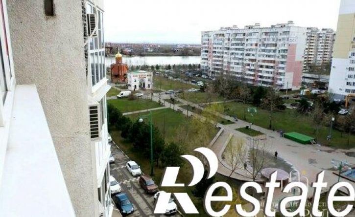 2-комн квартира проспект Чекистов, 24/1,  д. 24/1