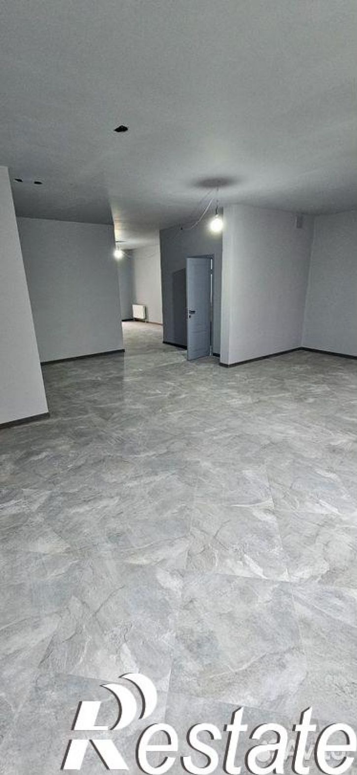 Торговое помещение улица Лётчика Позднякова, 2 к7,  д. 2 к7