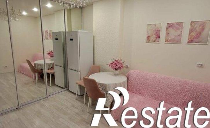 2-комн квартира Российская улица, 337,  д. 337