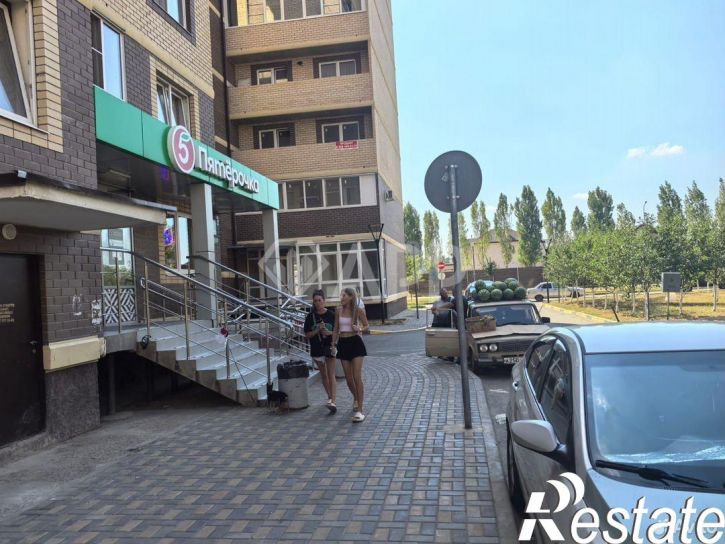 Торговое помещение улица Лётчика Позднякова, 2 к4,  д. 2 к4