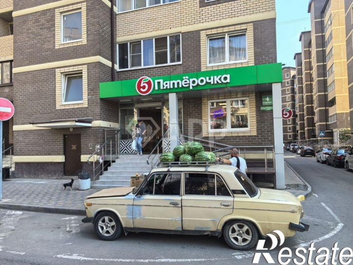 Торговое помещение улица Лётчика Позднякова, 2 к4,  д. 2 к4