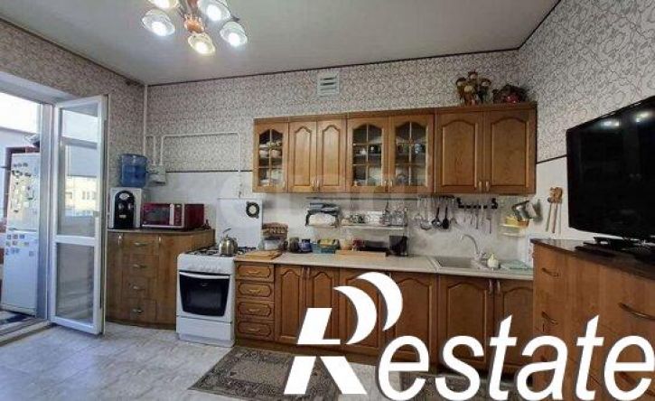 3-комн квартира Аксайская улица, 40,  д. 40