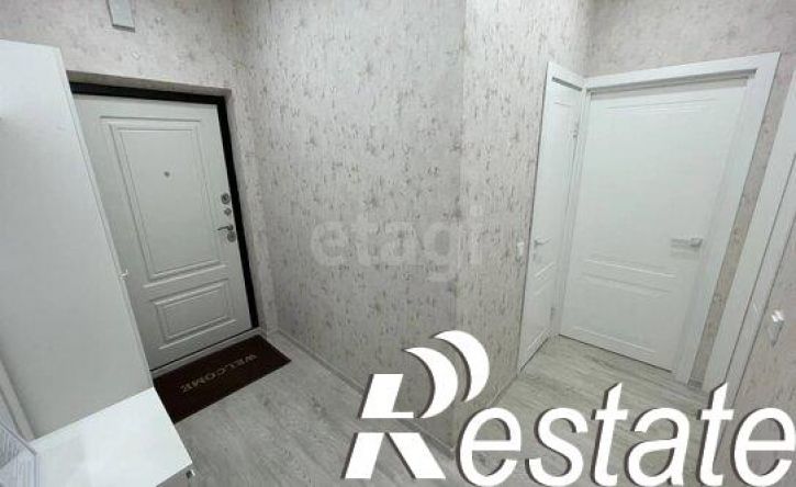 2-комн квартира улица Лётчика Позднякова, 2 к13,  д. 2 к13