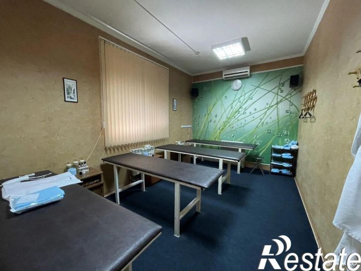 Отдельное здание улица Красных Партизан, 152,  д. 152
