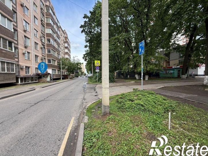 Торговое помещение Восточно-Кругликовская улица, 94,  д. 94