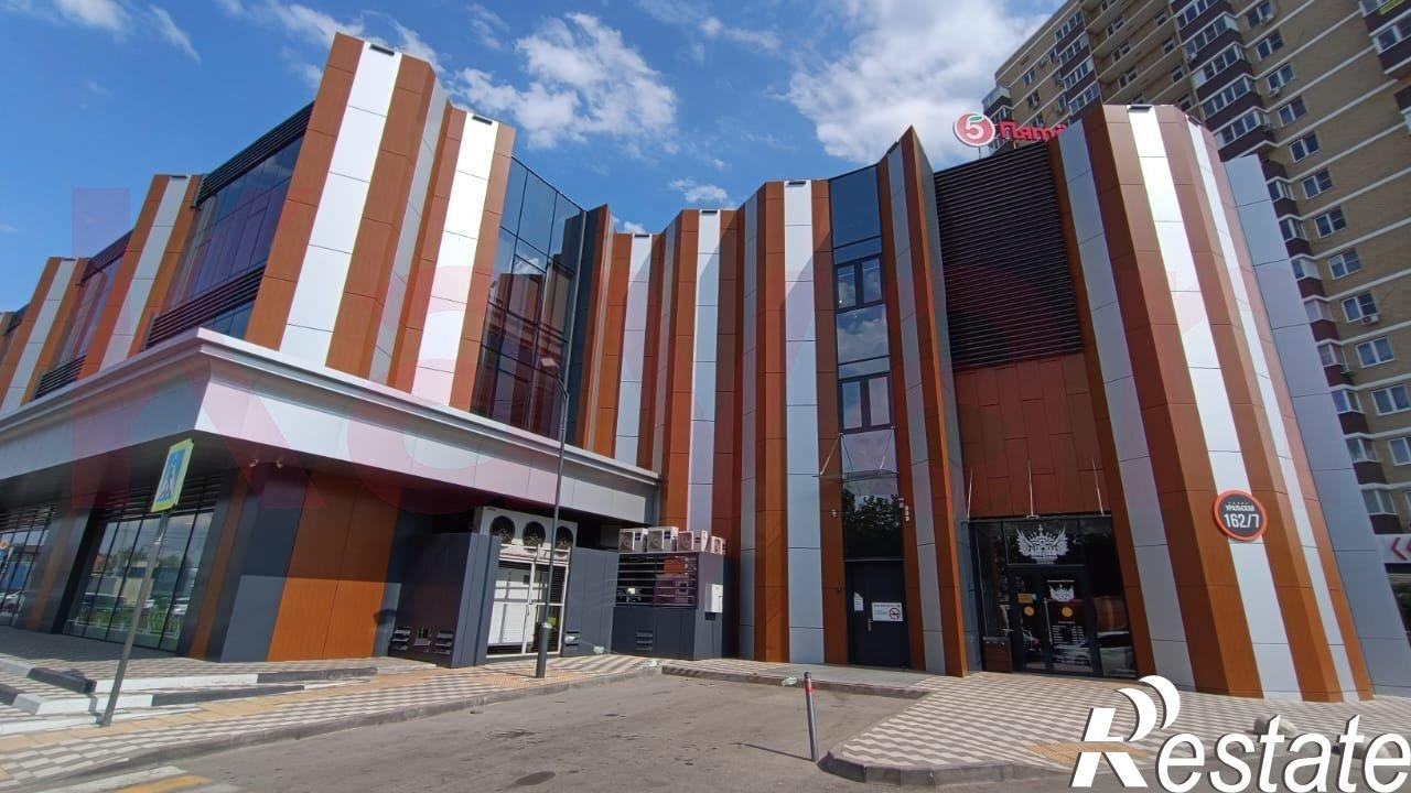 Сдать торговое помещение за 800 000 рублей на Уральская ул