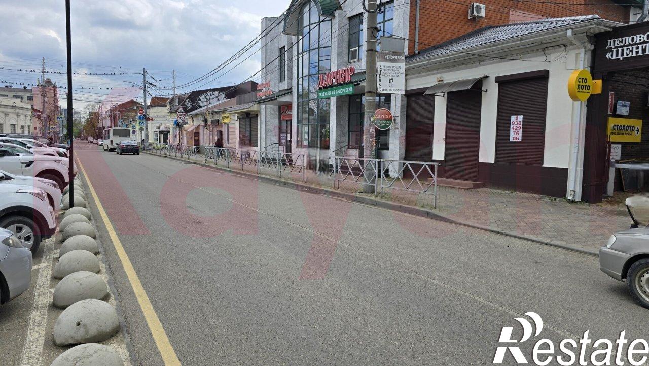 Сдать торговое помещение за 120 000 рублей на Гоголя ул.