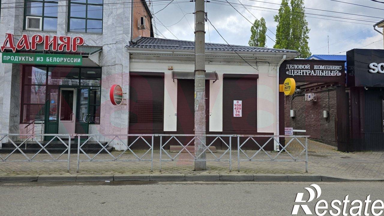 Сдать торговое помещение за 120 000 рублей на Гоголя ул.
