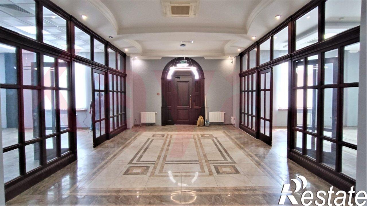 Сдать офис, помещение под офис за 425 810 рублей на Дзержинского ул.