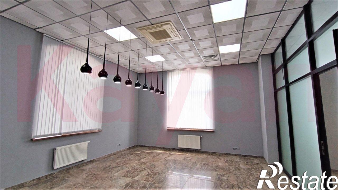 Сдать офис, помещение под офис за 425 810 рублей на Дзержинского ул.