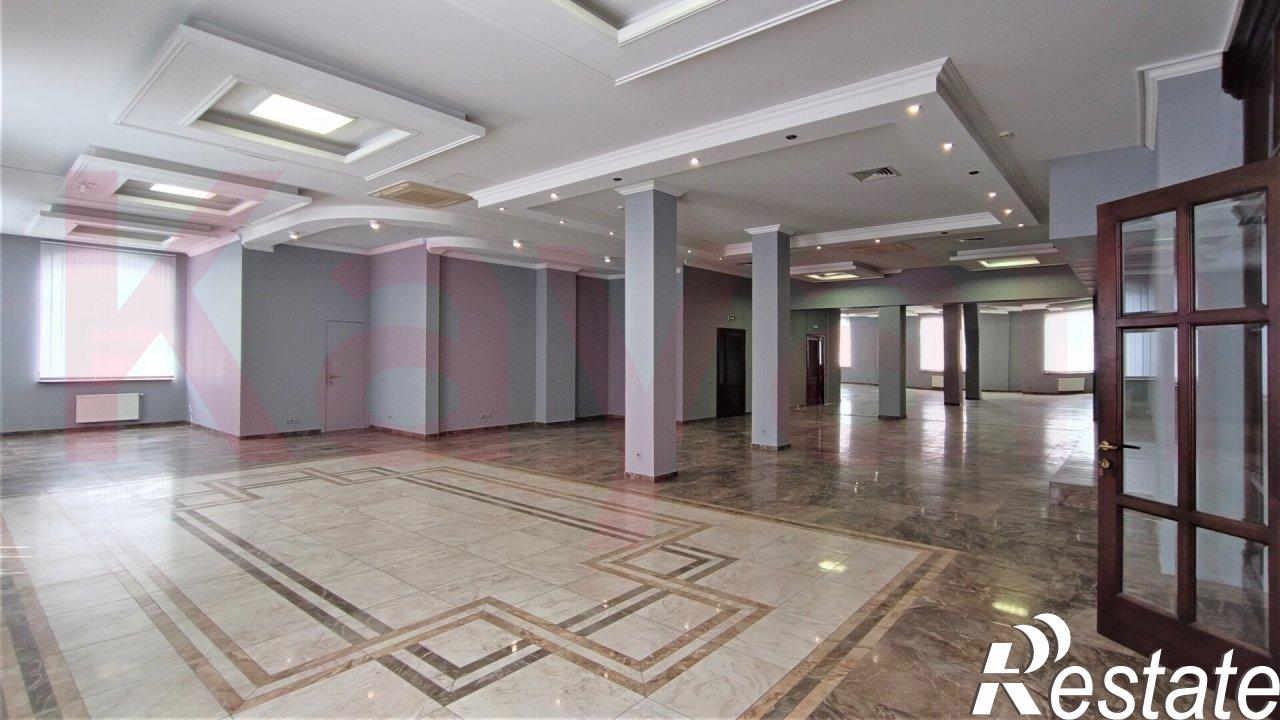Сдать офис, помещение под офис за 425 810 рублей на Дзержинского ул.