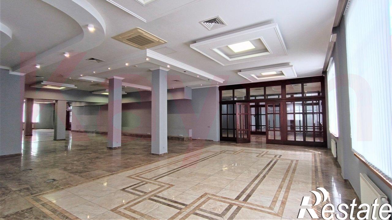 Сдать офис, помещение под офис за 425 810 рублей на Дзержинского ул.