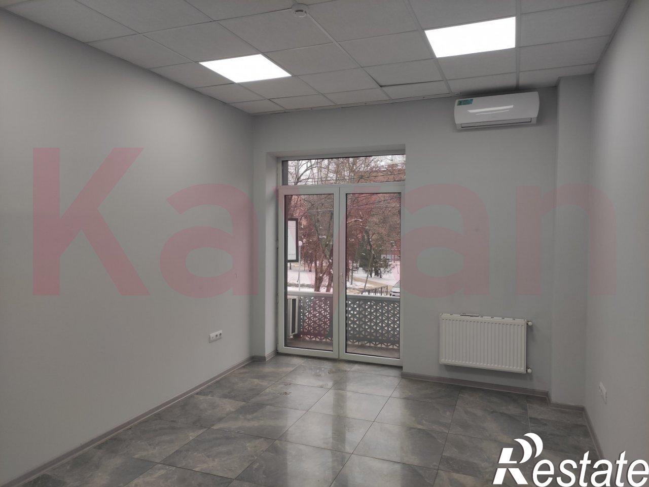 Купить офис, помещение под офис за 15 408 000 рублей на Дзержинского ул.