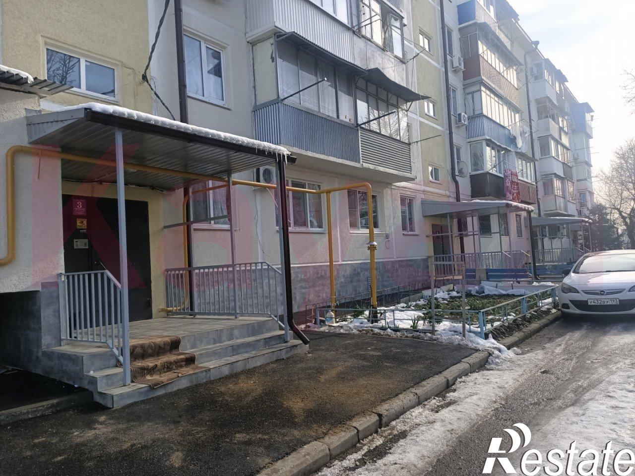 Купить квартиру за 5 000 000 рублей на Молодежная ул.