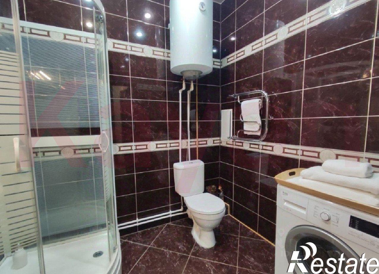 Купить квартиру за 10 500 000 рублей на Октябрьская ул.