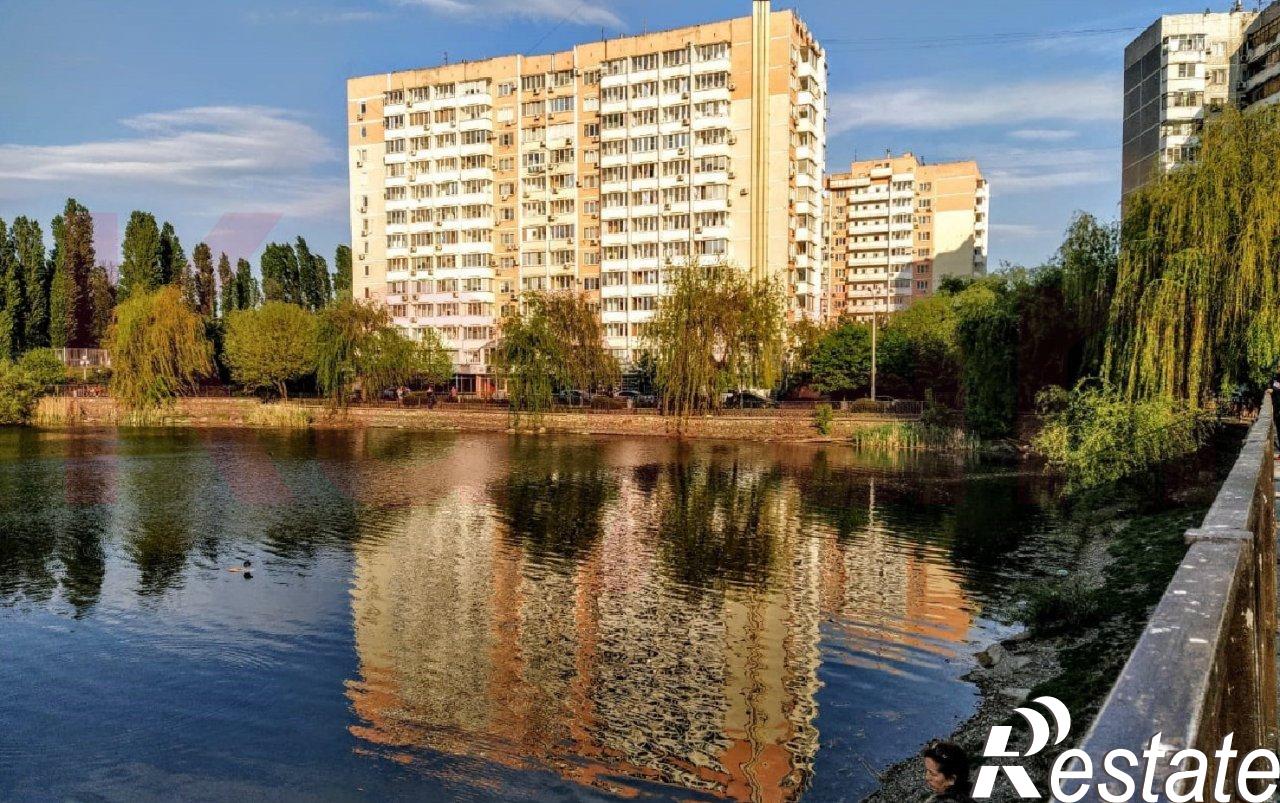 Купить квартиру за 8 490 000 рублей на Ставропольская ул.