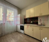 2-комн, 51кв м, этаж 3/20 им. 40-летия Победы ул.
