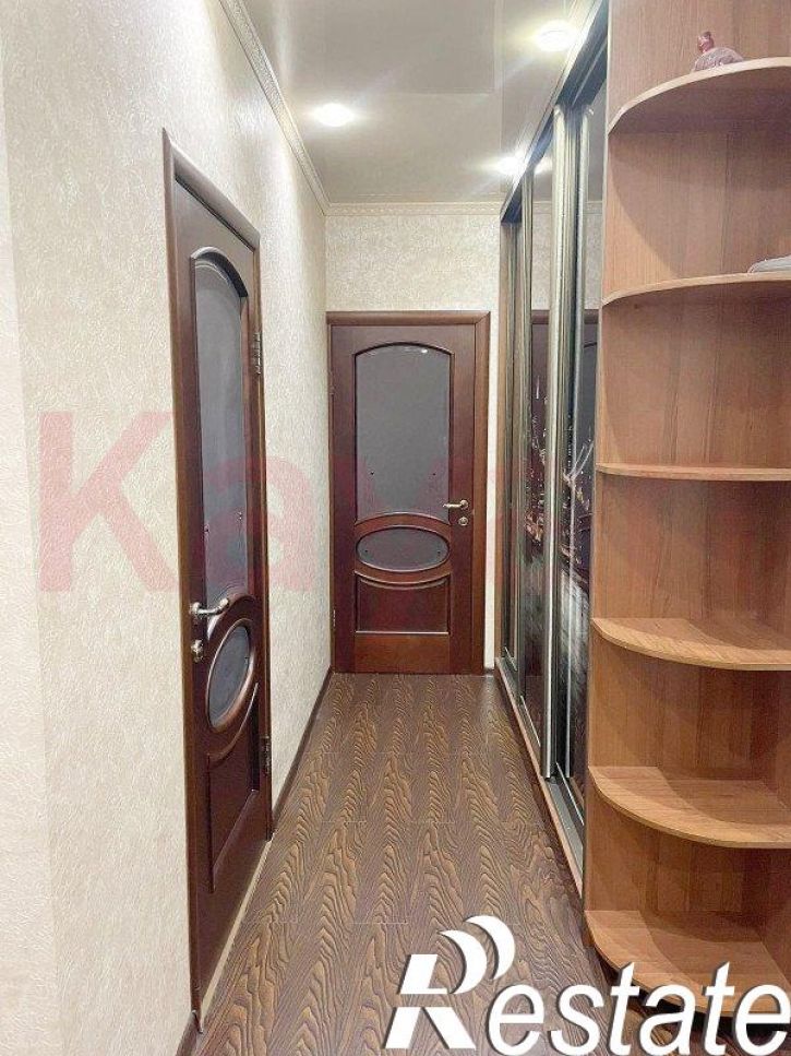 2-комн квартира им. 40-летия Победы ул.