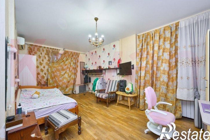 4-комн квартира Красная ул.