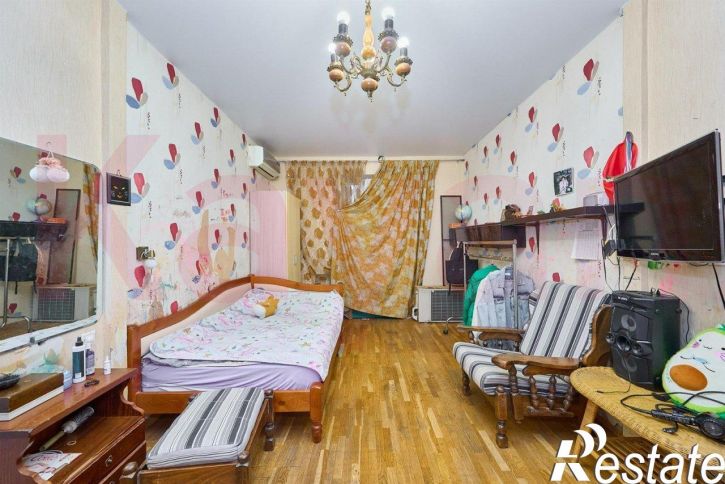 4-комн квартира Красная ул.