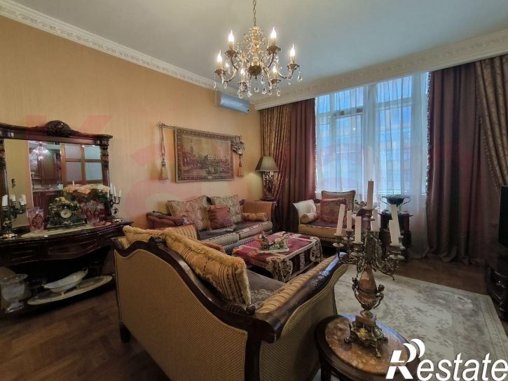 5-комн квартира им. Красина ул.