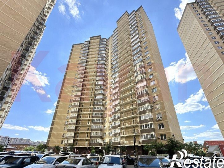 2-комн квартира Домбайская ул.