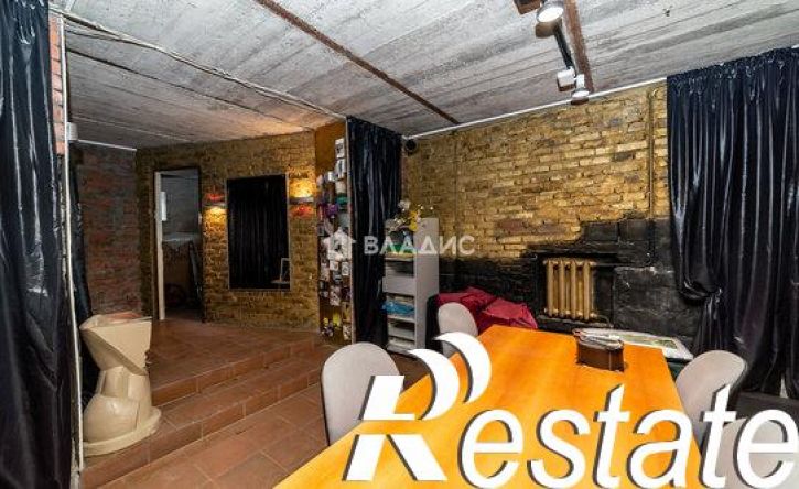 5-комн квартира улица Кирова, 124,  д. 124