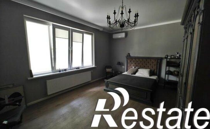 5-комн квартира проспект Гёте, 10,  д. 10
