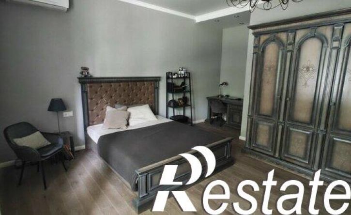 5-комн квартира проспект Гёте, 10,  д. 10