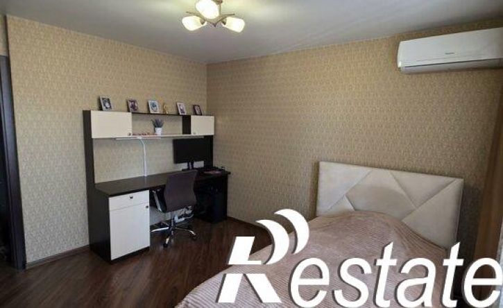 2-комн квартира Зиповская улица, 37,  д. 37