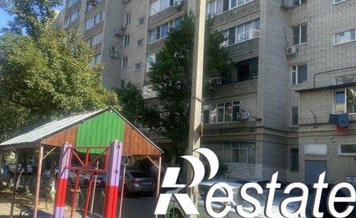 3-комн квартира улица 40 лет Победы, 144,  д. 144