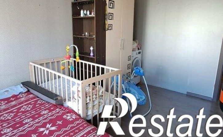 3-комн квартира улица Котлярова, 1,  д. 1