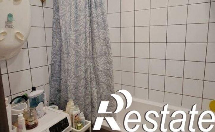 3-комн квартира улица Котлярова, 1,  д. 1