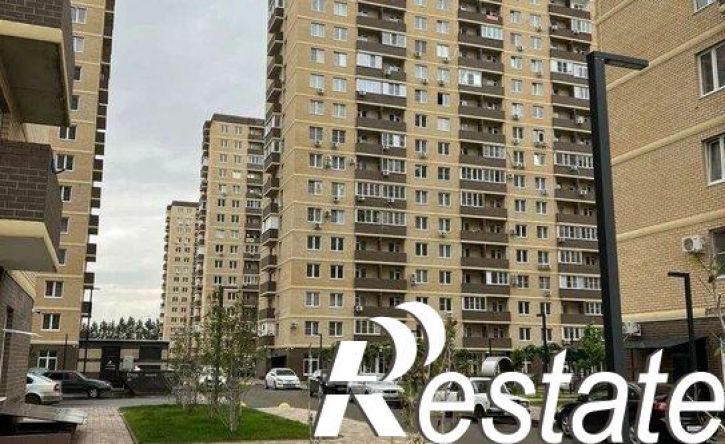 3-комн квартира улица имени Хамазана Гизатуллина, 2 к27,  д. 2 к27