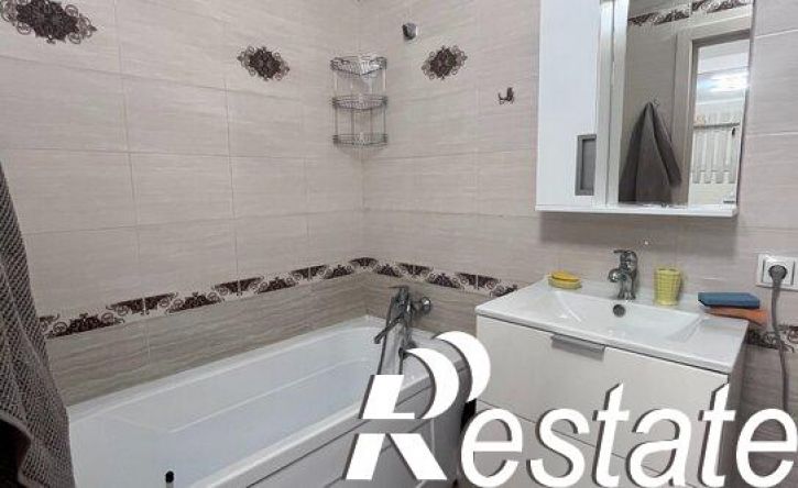 1-комн квартира улица Цезаря Куникова, 24 к3,  д. 24 к3